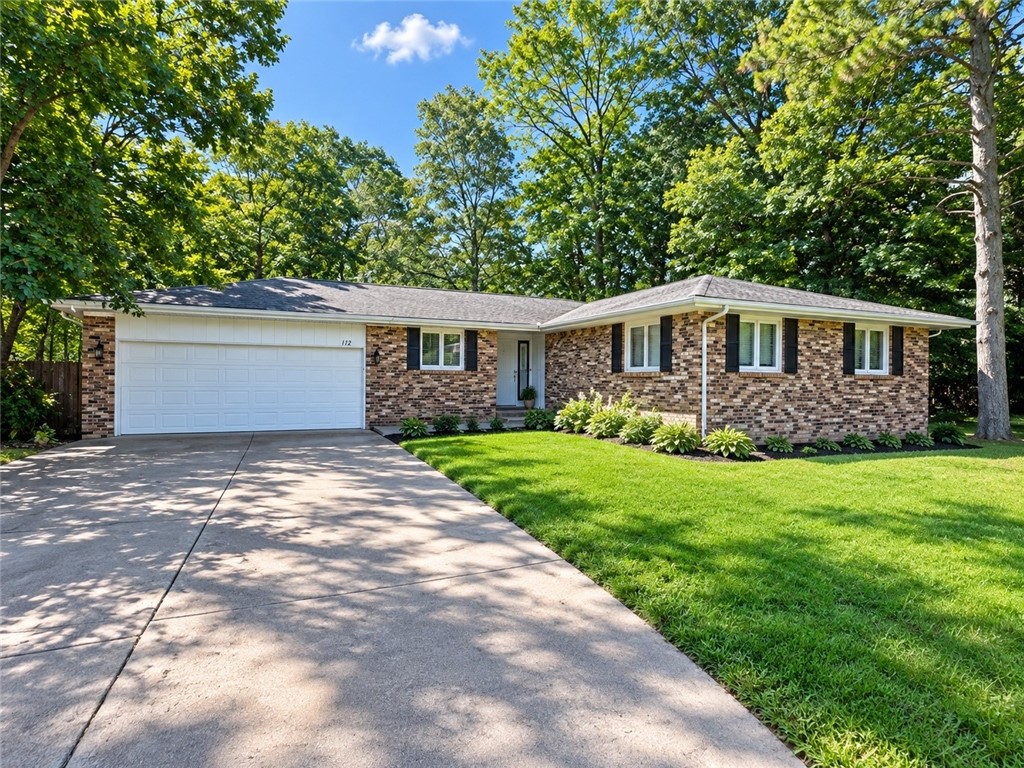 112 Wayne Drive Property Photo 1