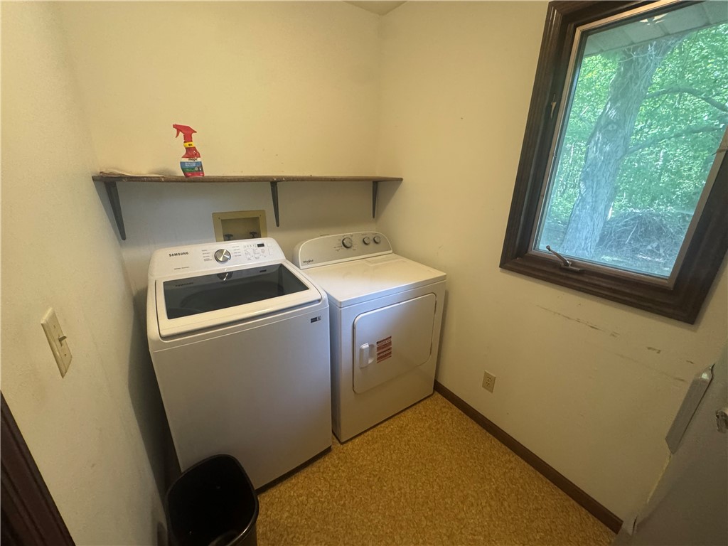 112 Wayne Drive Property Photo 12