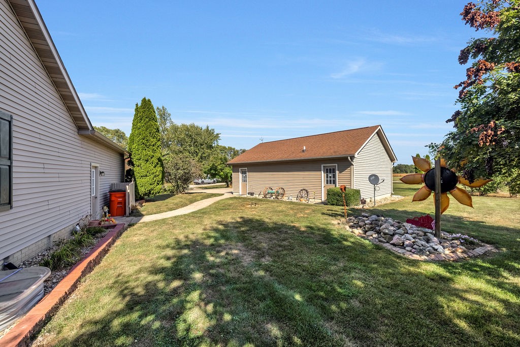 19 Mockernut Street Property Photo 4