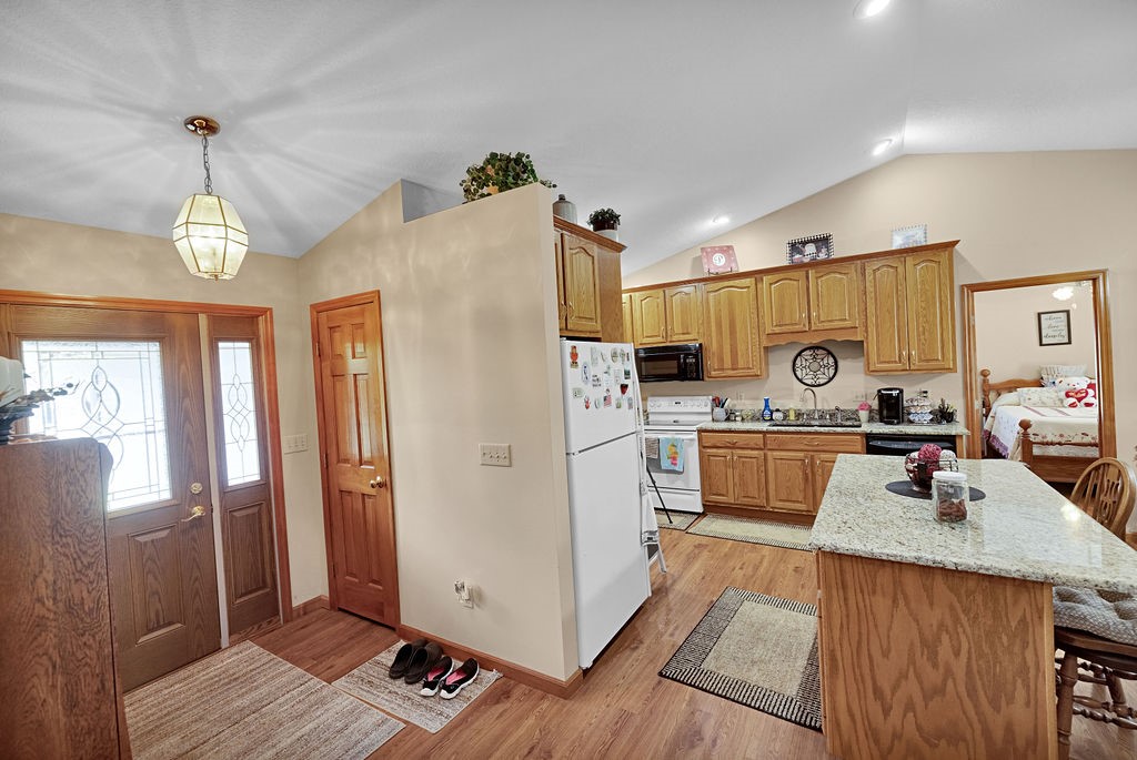 19 Mockernut Street Property Photo 12
