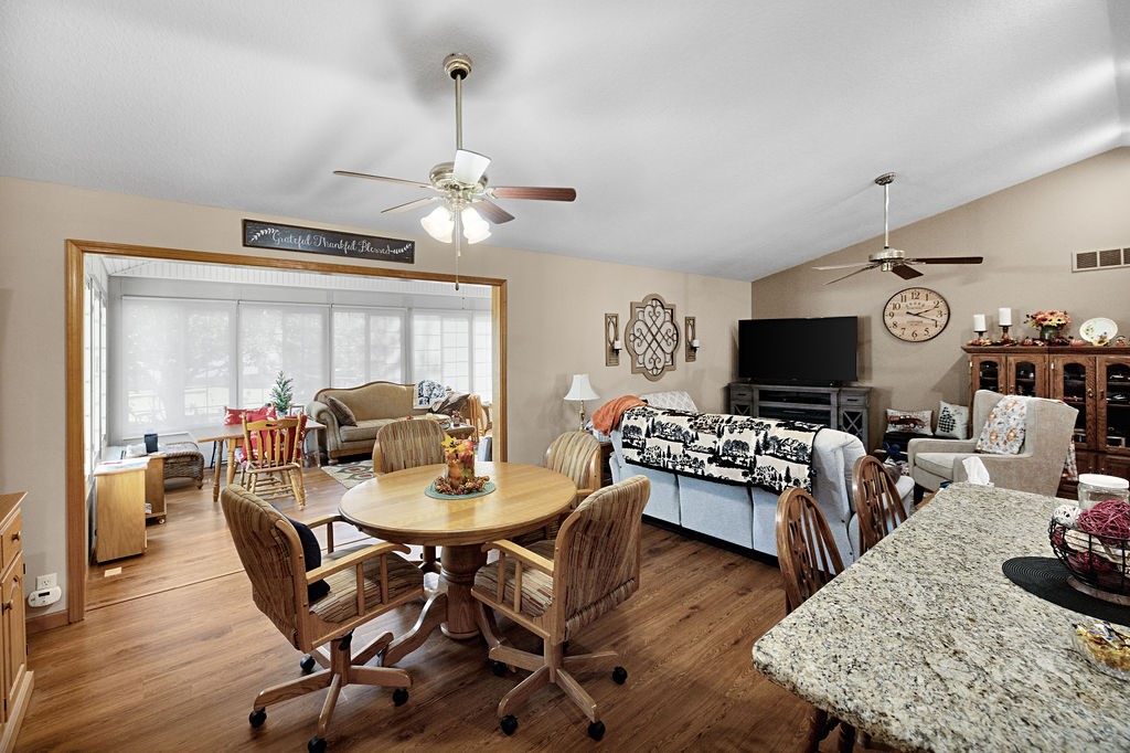 19 Mockernut Street Property Photo 15