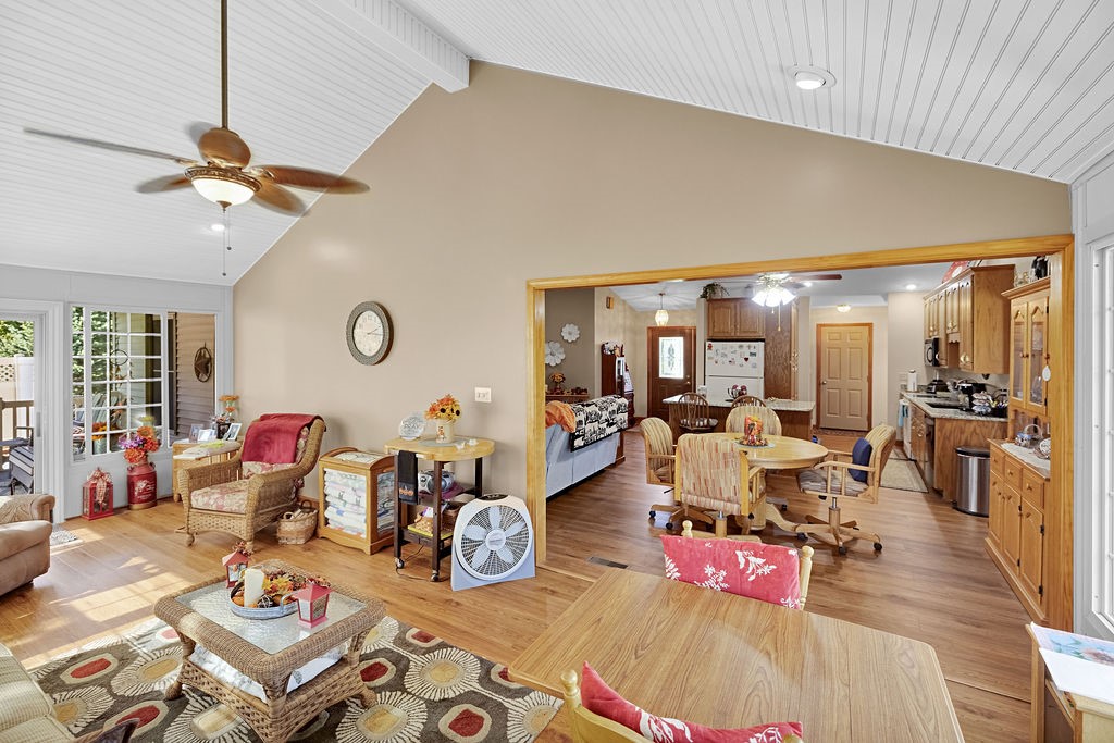 19 Mockernut Street Property Photo 21