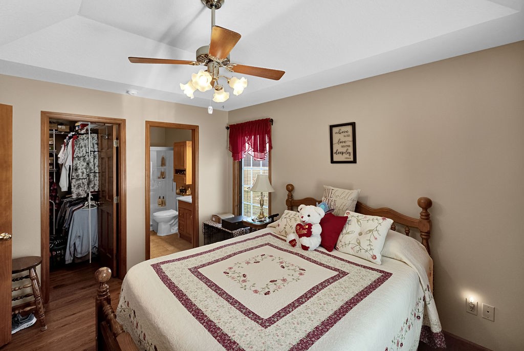 19 Mockernut Street Property Photo 22