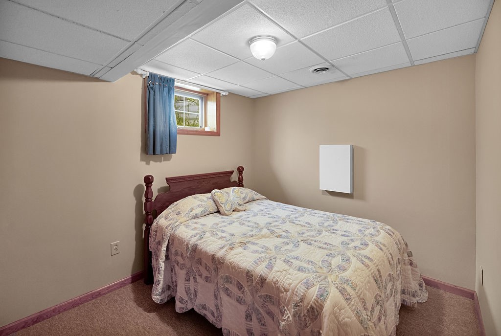 19 Mockernut Street Property Photo 32