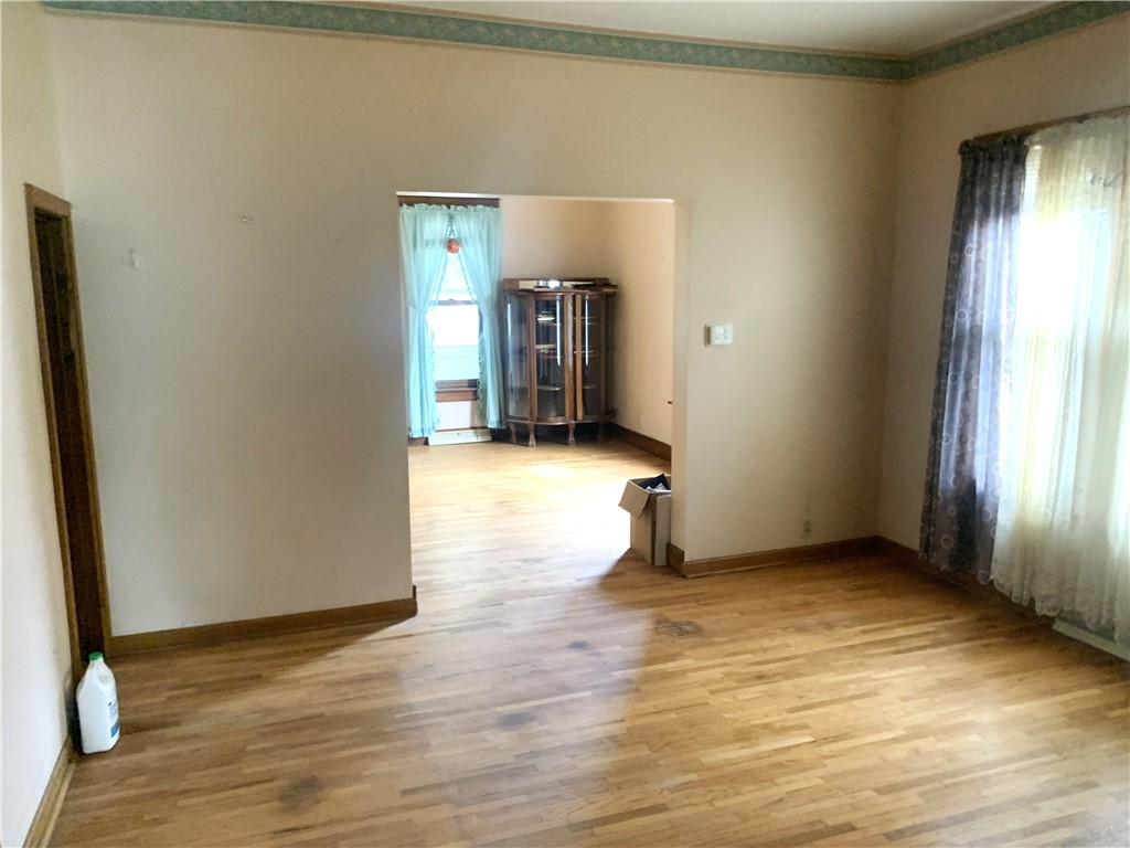 3 N Johns Street Property Photo 2