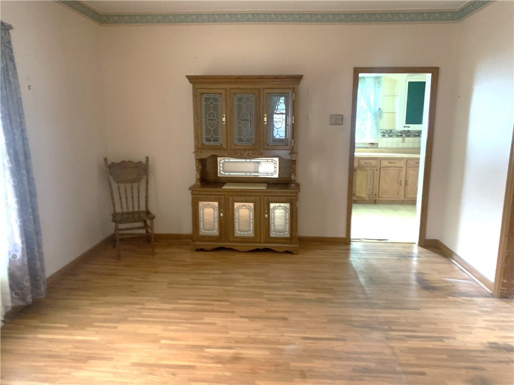 3 N Johns Street Property Photo 4