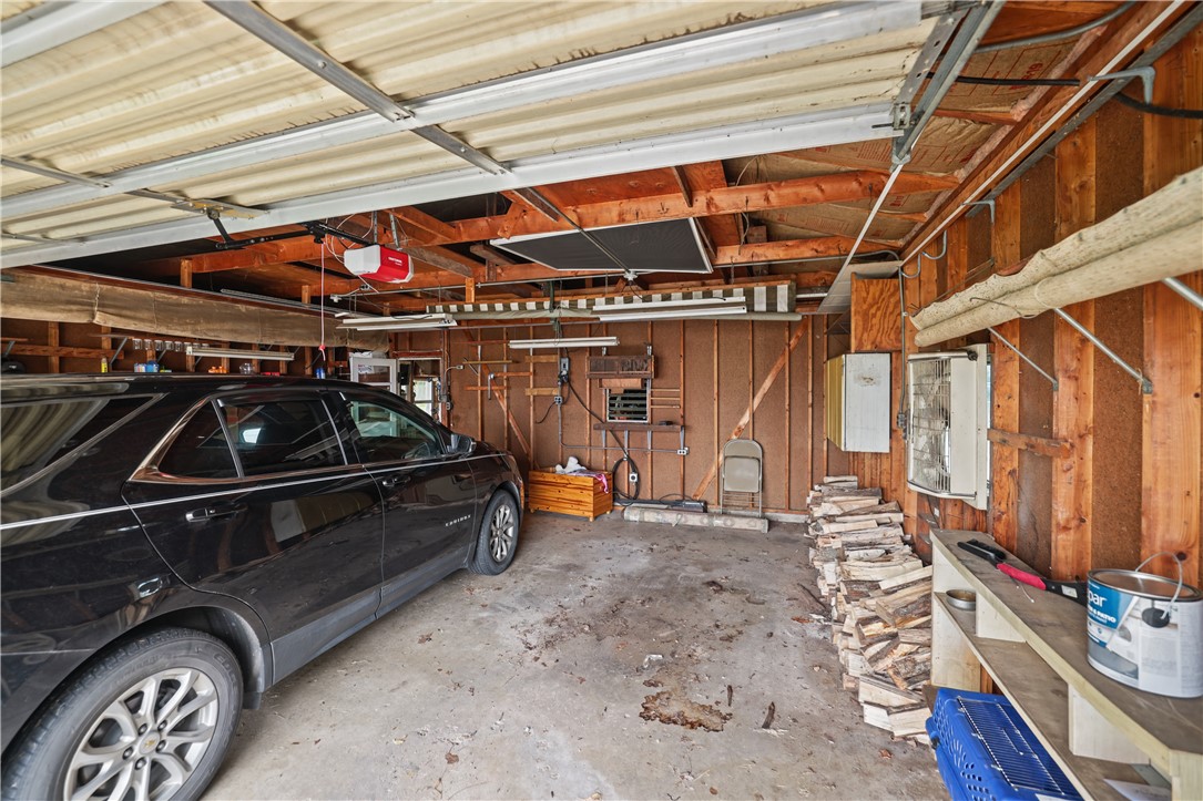 707 S Airport Road Property Photo 21