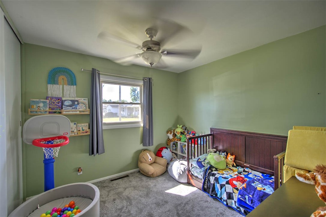8 E Imboden Drive Property Photo 10