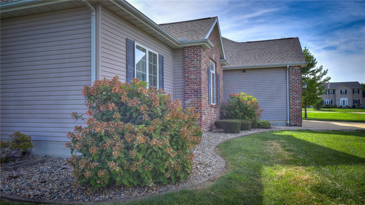 2770 Day Drive Property Photo 5
