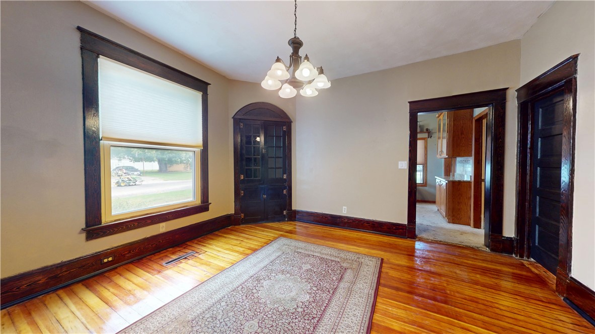 523 E Madison Avenue Property Photo 13