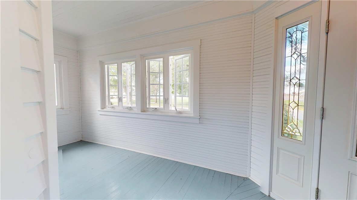 523 E Madison Avenue Property Photo 18