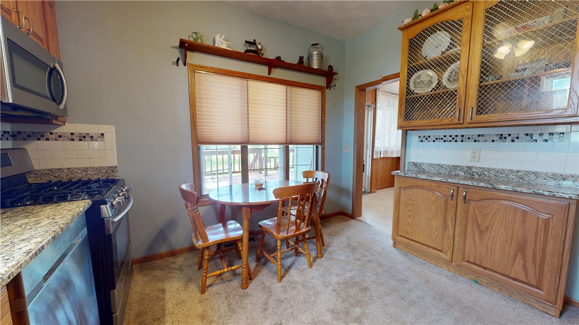 523 E Madison Avenue Property Photo 22