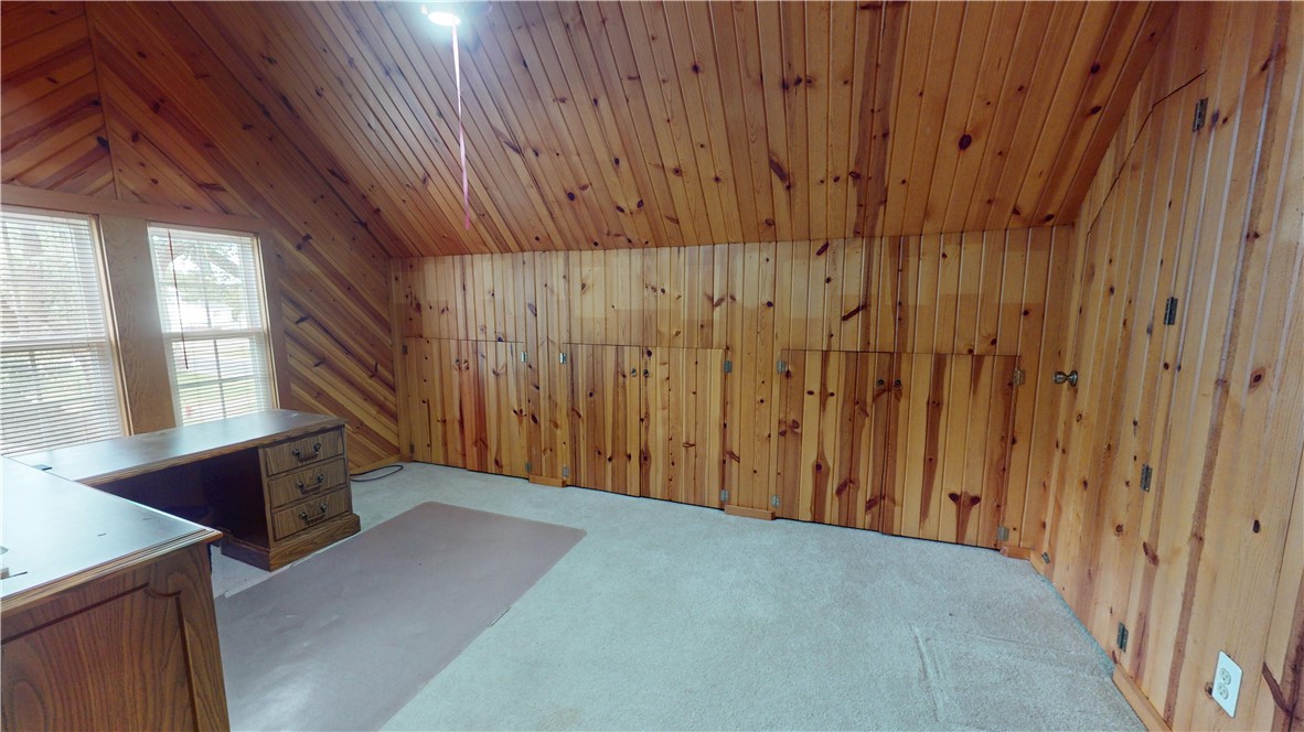 523 E Madison Avenue Property Photo 42