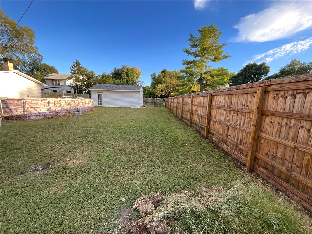515 N Oak Street Property Photo 21