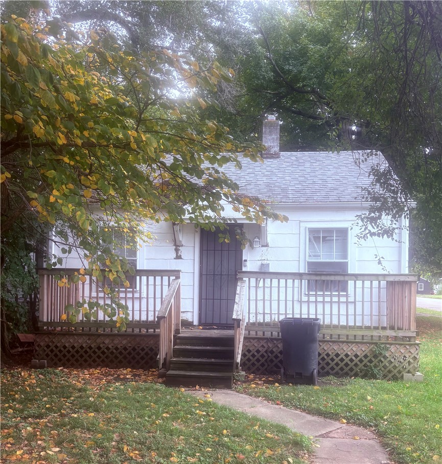1705 E Hickory Street Property Photo 1