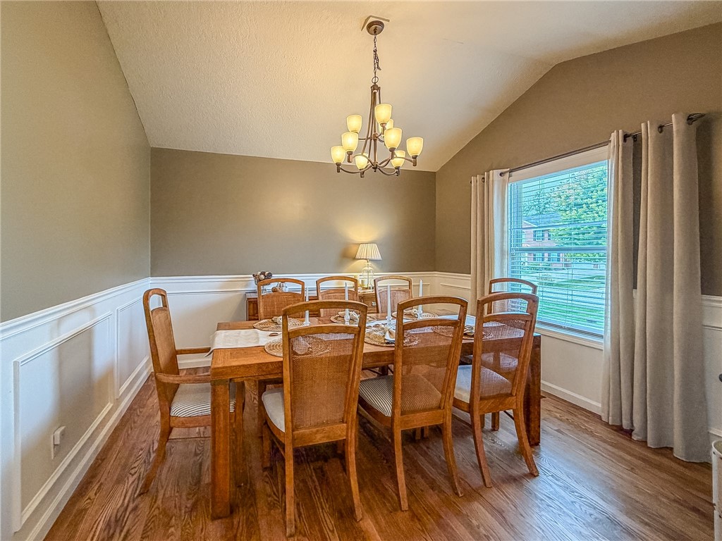 13 View Circle Property Photo 8