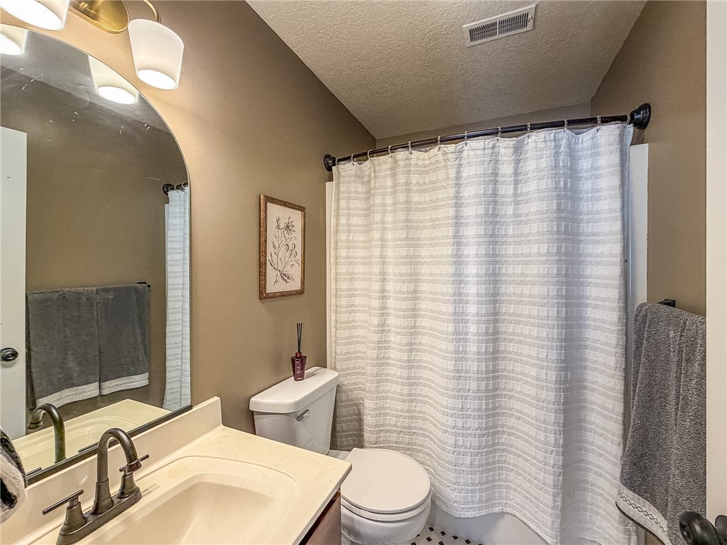 13 View Circle Property Photo 45