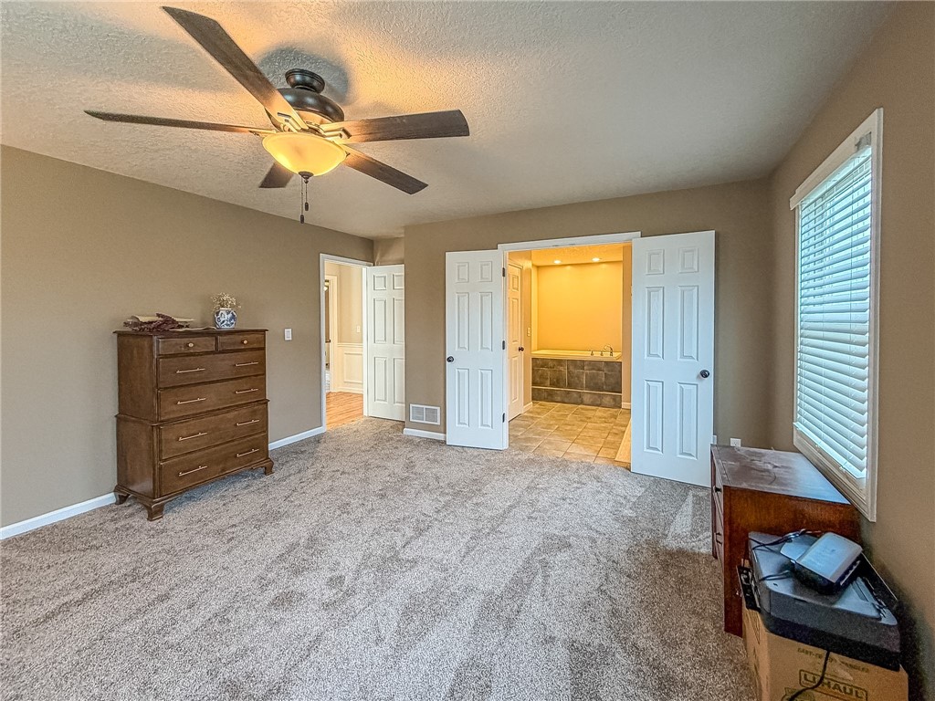 13 View Circle Property Photo 47