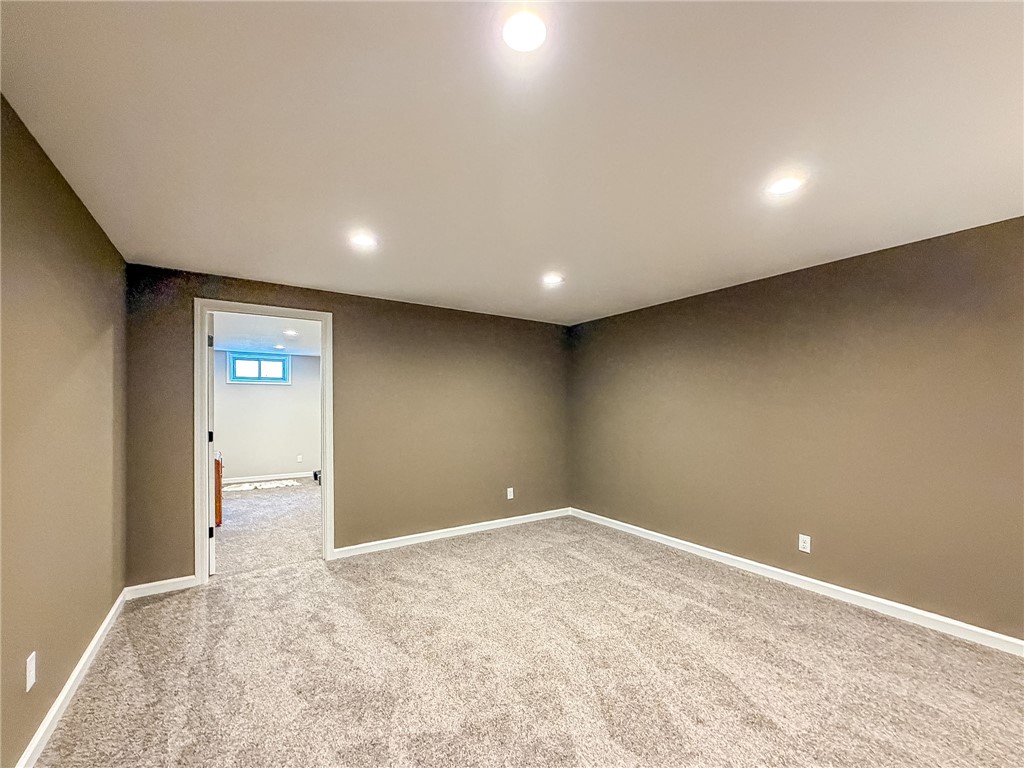 13 View Circle Property Photo 56