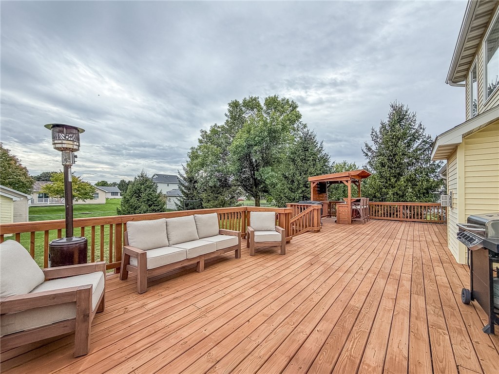 13 View Circle Property Photo 69