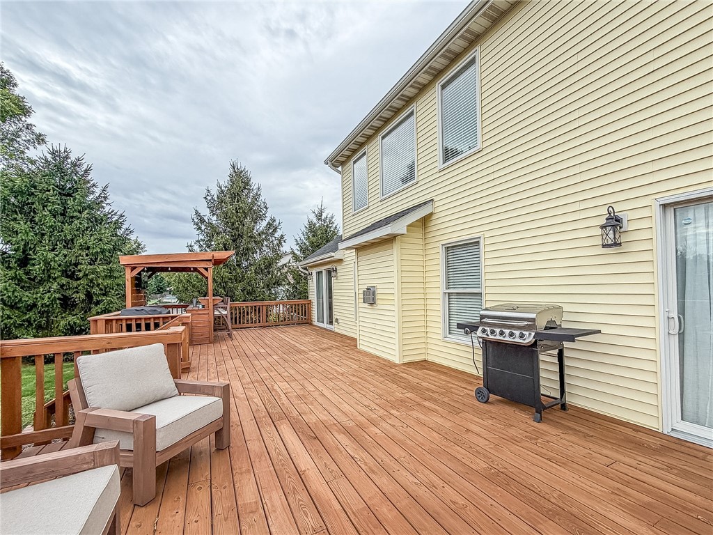13 View Circle Property Photo 70