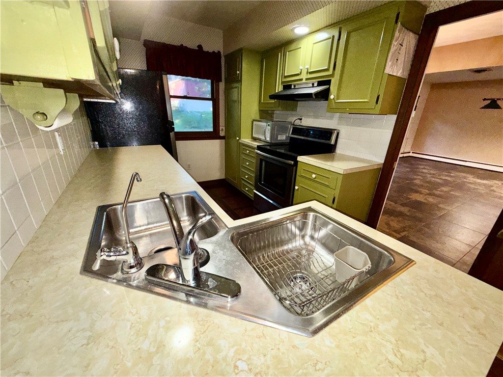 1440 W California Avenue Property Photo 6