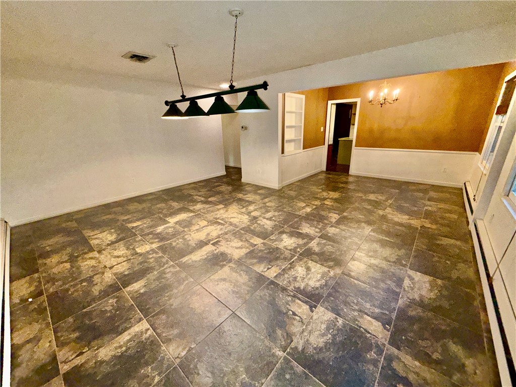1440 W California Avenue Property Photo 8