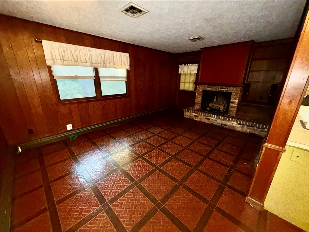 1440 W California Avenue Property Photo 12