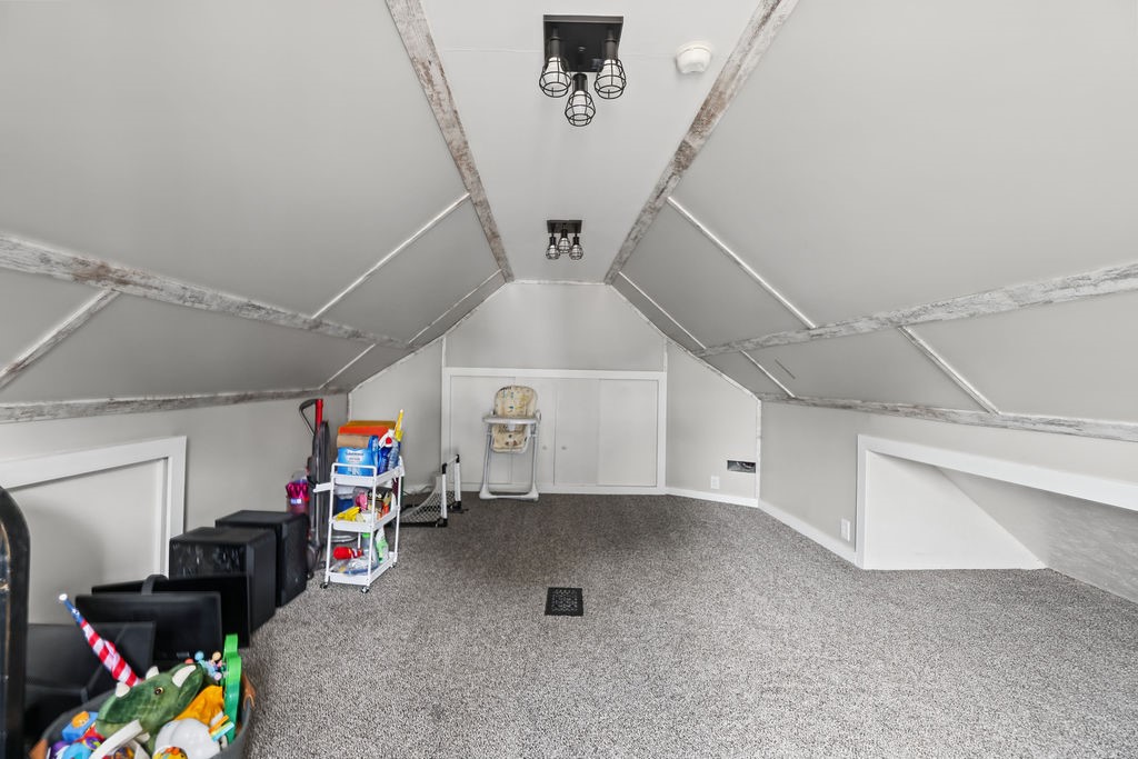 320 Roberts Drive Property Photo 19