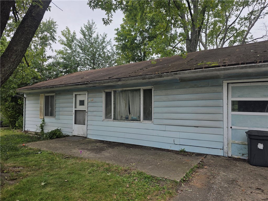 1313 S Mattis Avenue Property Photo 1