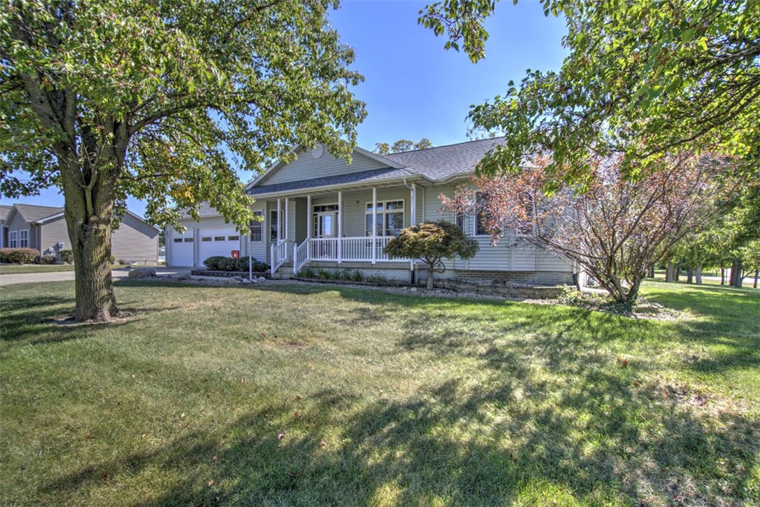 6711 Raintree Lane Property Photo 3