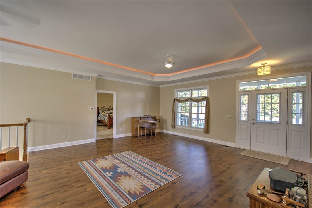 6711 Raintree Lane Property Photo 5