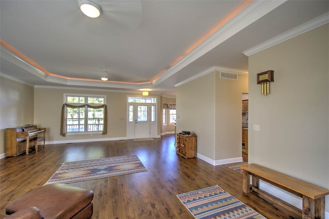 6711 Raintree Lane Property Photo 6