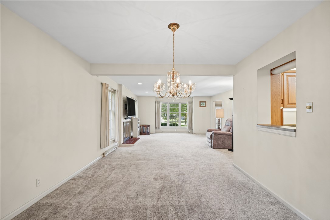 1426 N Logan Avenue Property Photo 16