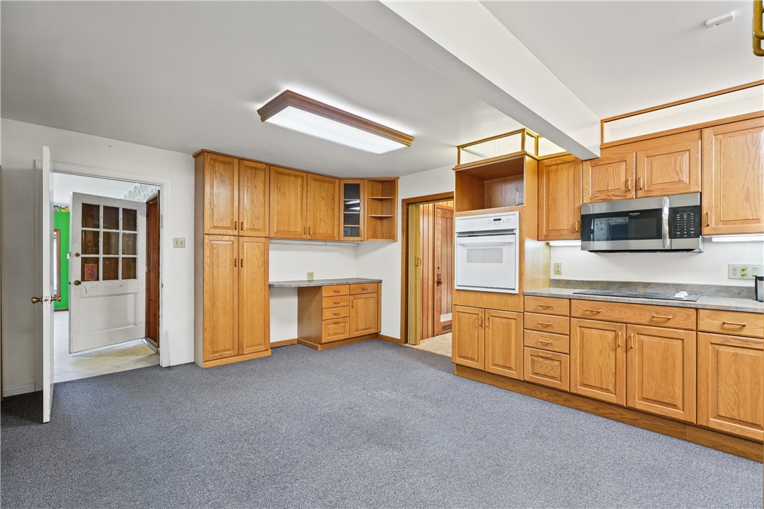1426 N Logan Avenue Property Photo 29