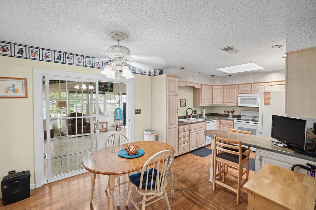 106 E Hillshire Road Property Photo 13