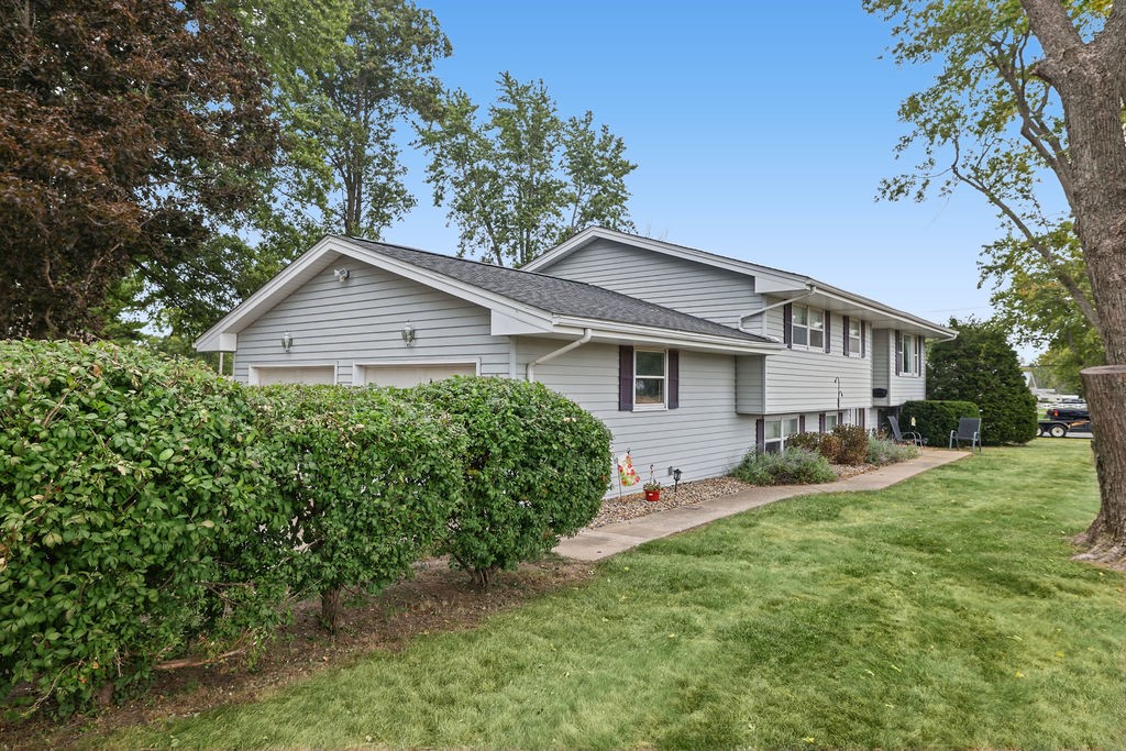 106 E Hillshire Road Property Photo 34