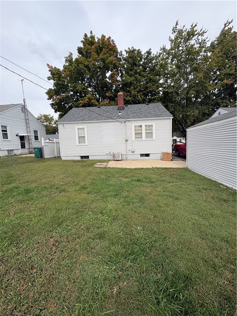 1365 E Buena Vista Avenue Property Photo 2
