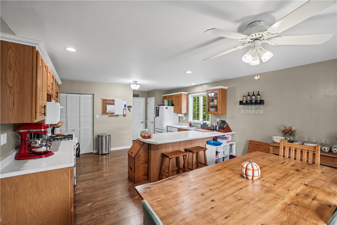 1304 S Patterson Road Property Photo 8