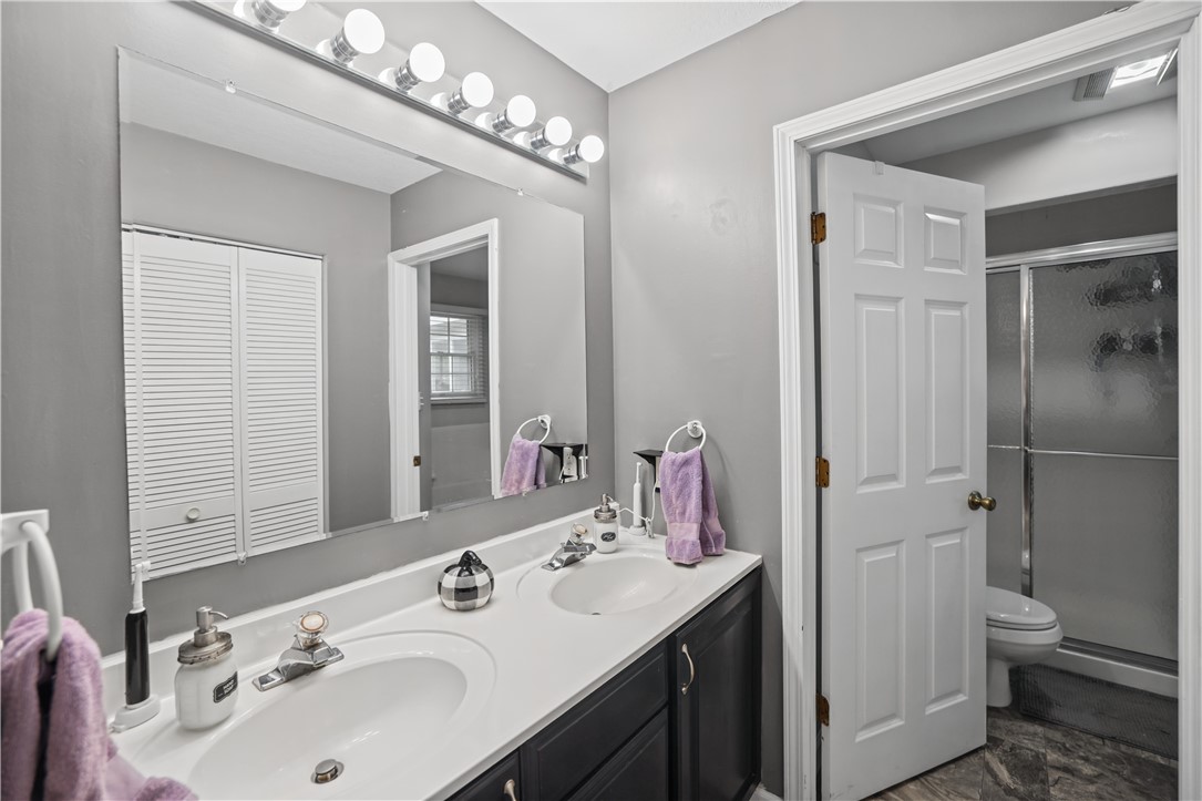 1304 S Patterson Road Property Photo 15