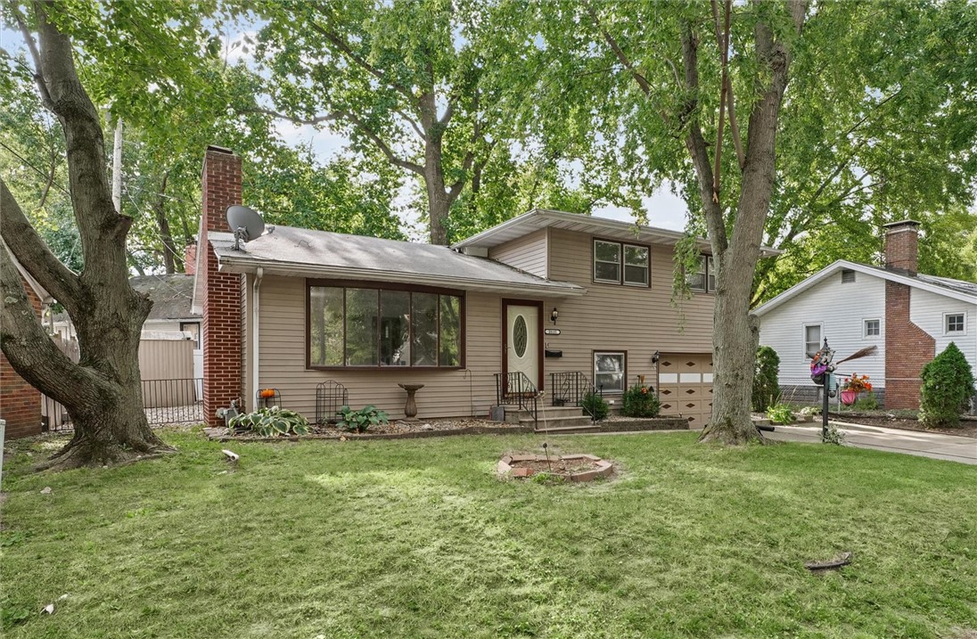 2035 Dickinson Avenue Property Photo 1