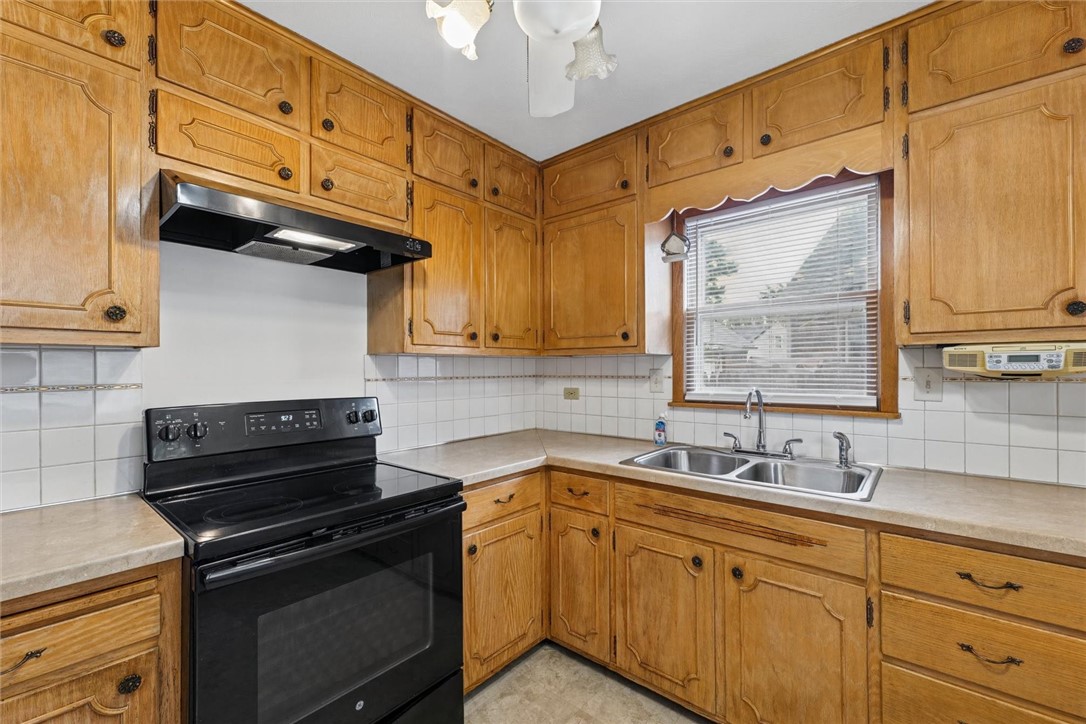 2035 Dickinson Avenue Property Photo 14
