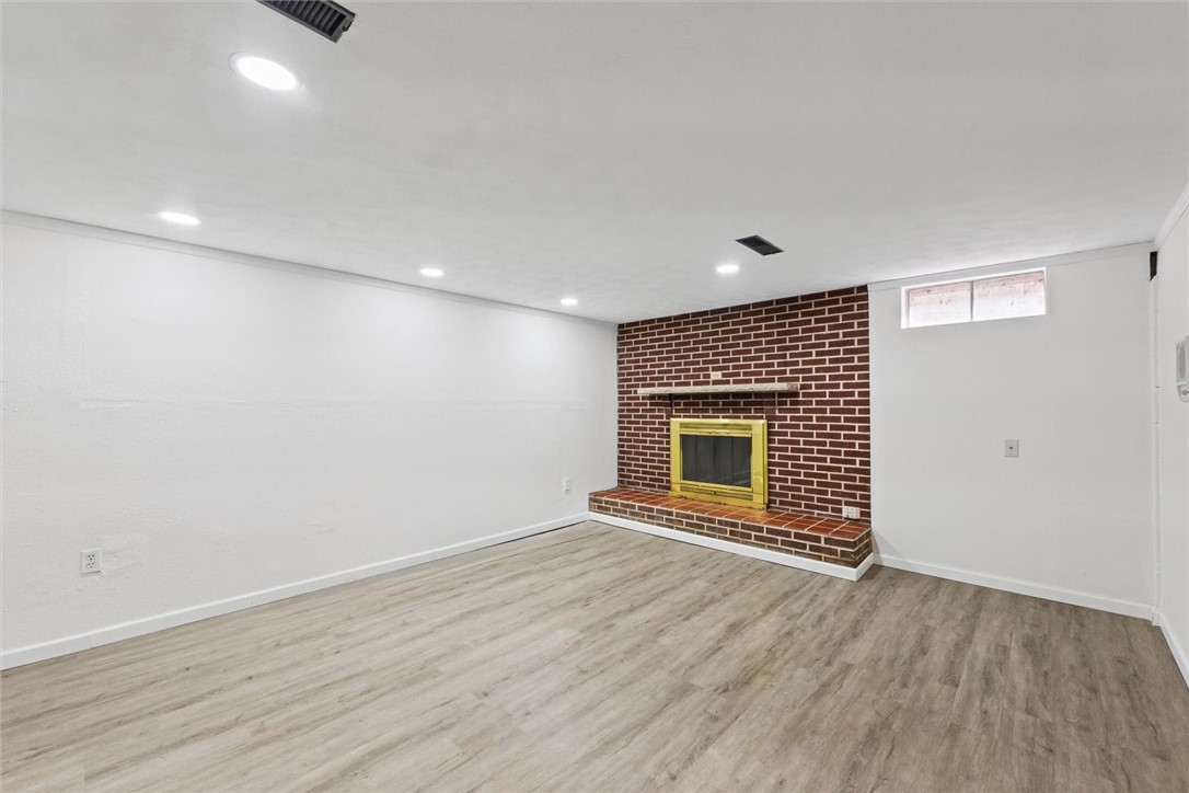 2035 Dickinson Avenue Property Photo 18