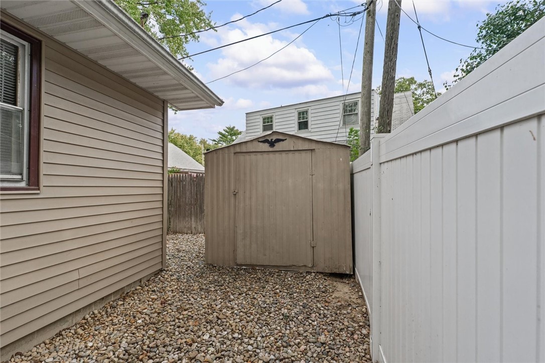 2035 Dickinson Avenue Property Photo 37