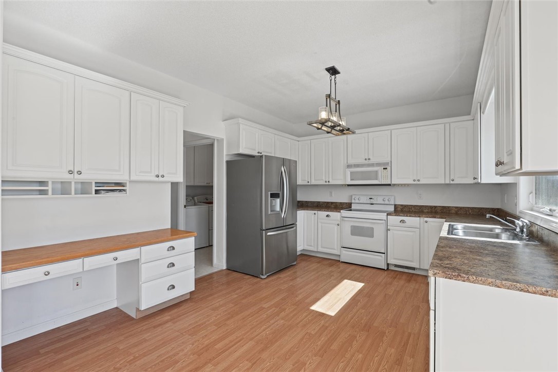 1029 Amanda Court Property Photo 27