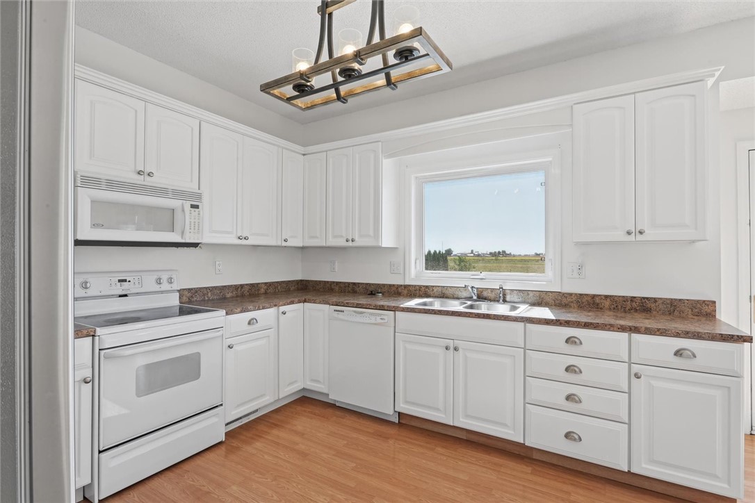 1029 Amanda Court Property Photo 30