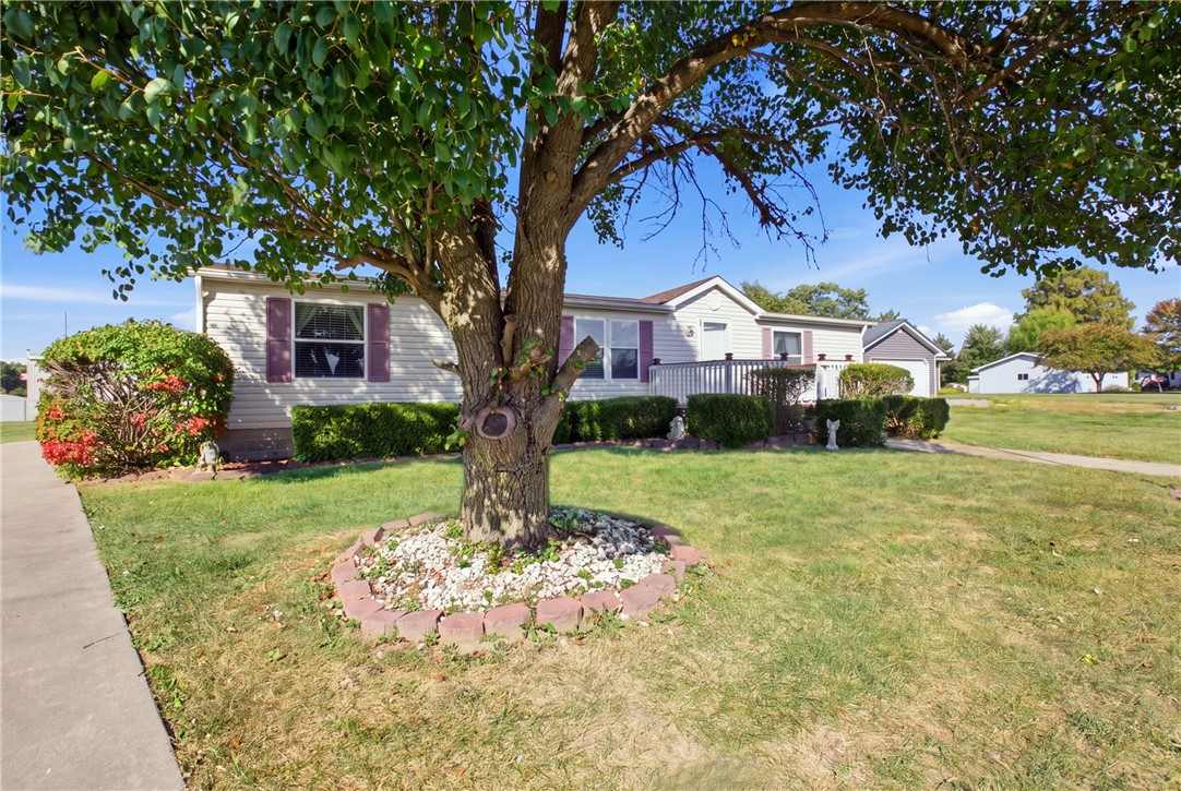 412 E Section Street Property Photo 1