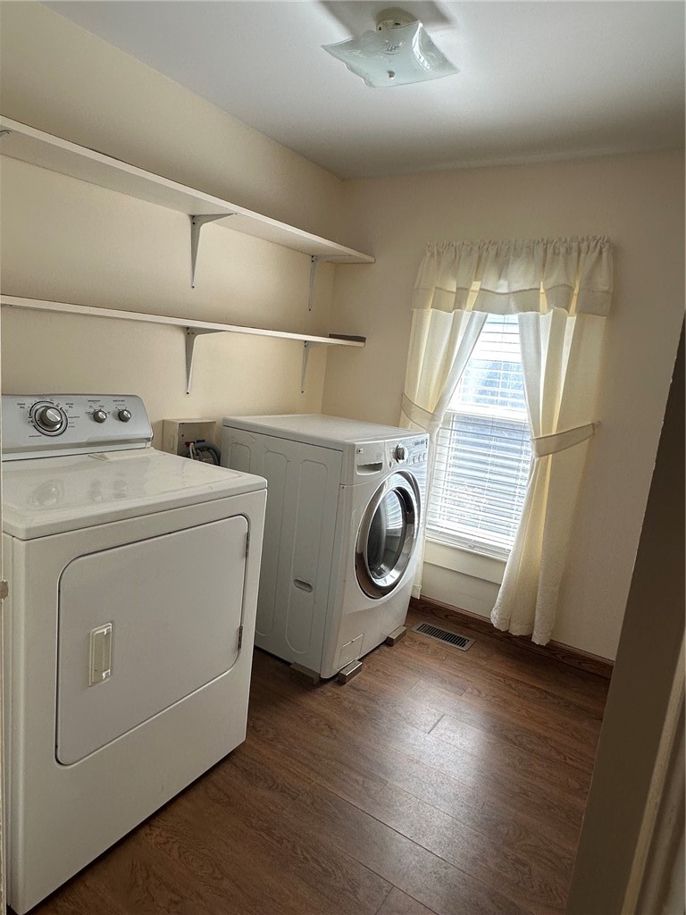 101 E Adams Avenue Property Photo 22