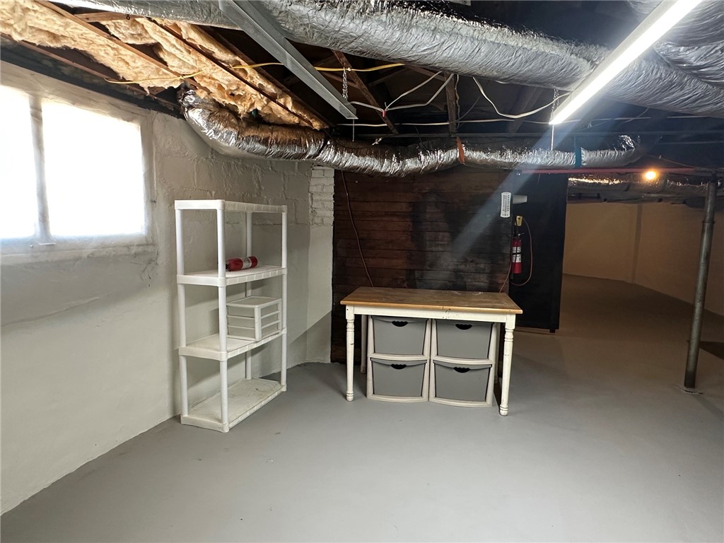 101 E Adams Avenue Property Photo 38