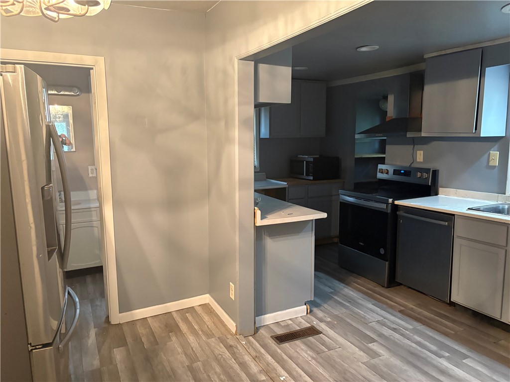 4320 Oak Drive Property Photo 4